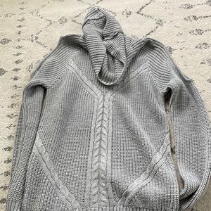 rose & remington turtleneck sweater